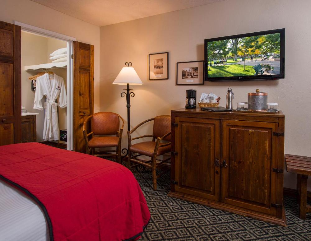 King Room interior